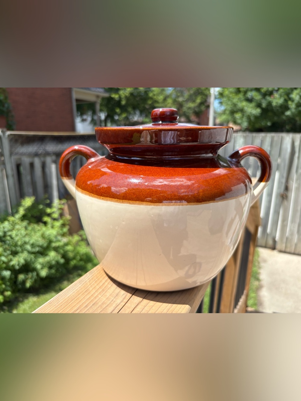 343 McCoy Bean Pot/Cookie Jar w Lid